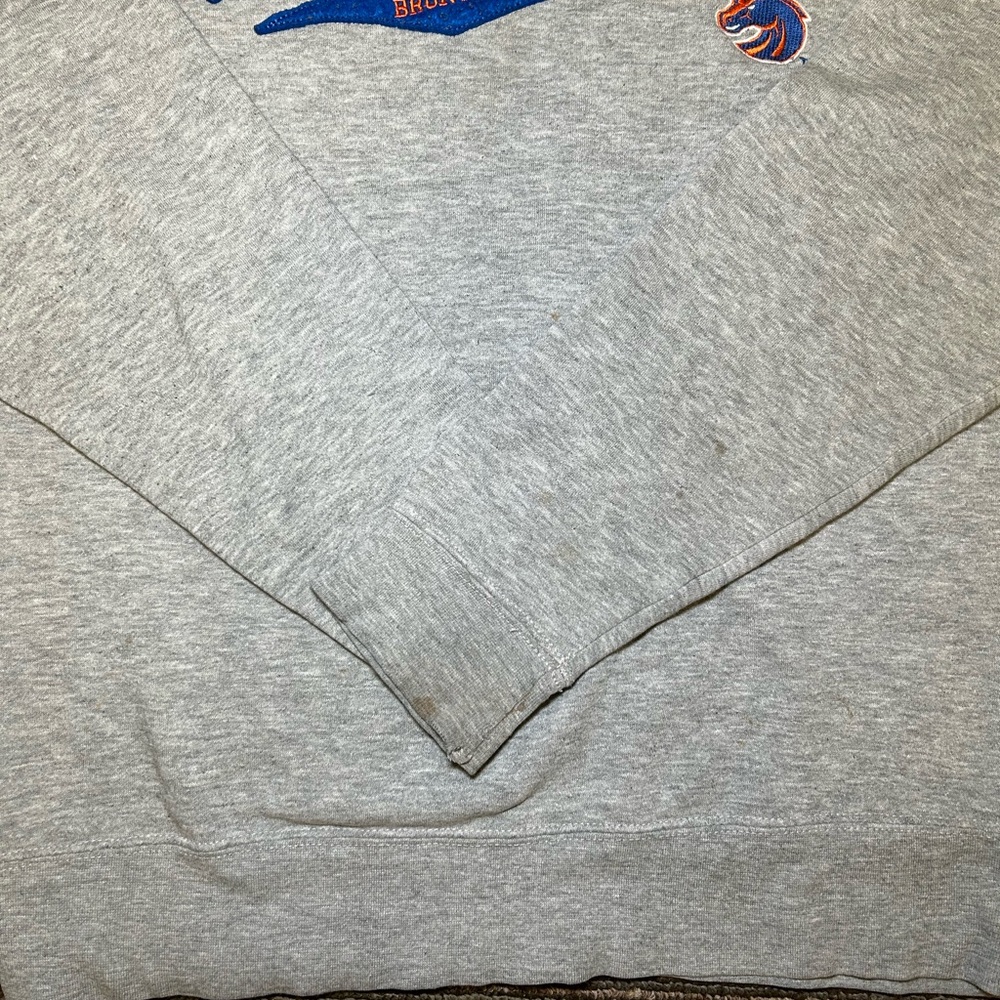Boise State Men’s Gray Crewneck Sweatshirt - Picture 2 of 14